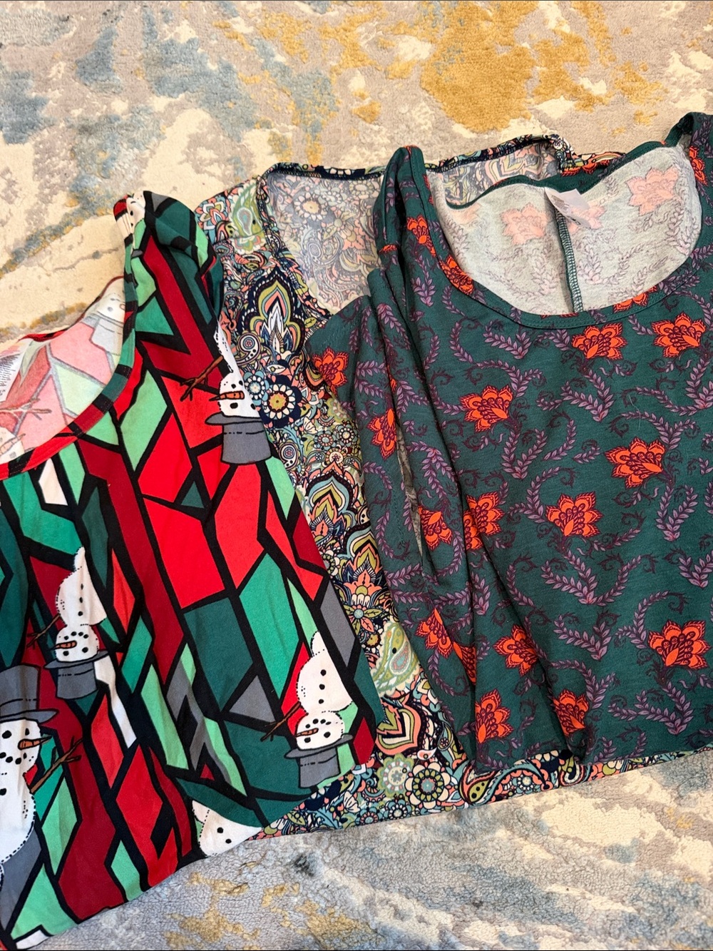 3 Lularoe Tops Women’s Green Floral Print shirt